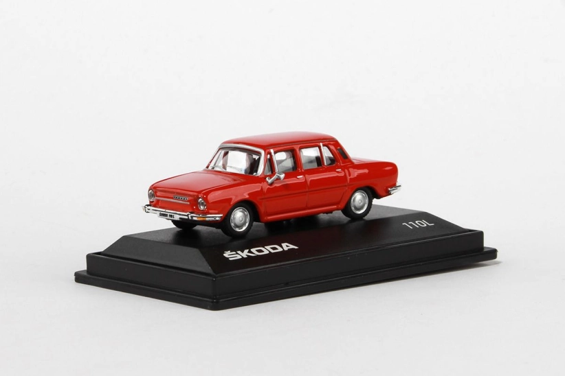 Abrex Škoda 110L (1973) 1:72 – Červená paprika