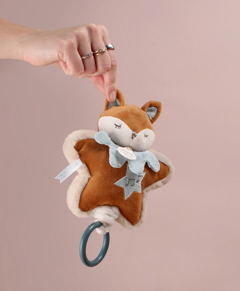 Doudou Dárková sada Plyšová liška Timo hrající melodii 16 cm