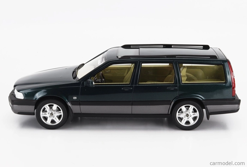 Cult-scale models Volvo V70 Xc Cross Country Sw Station Wagon 1996 1:18 Modrá Zelená Met