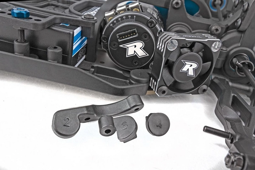 RC stavebnice RC10B6.4D Team Kit (2WD)