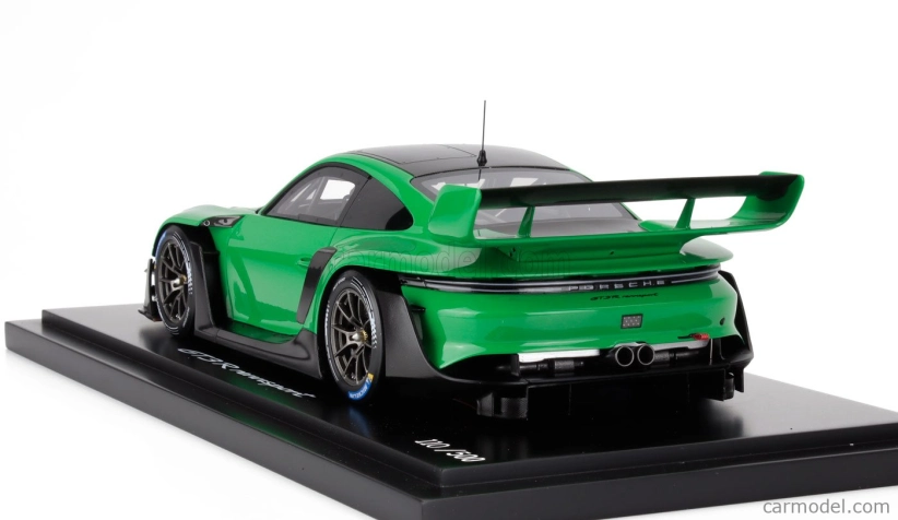 Spark-model Porsche 911 992 Gt3 R N 0 Racing Coupe 2023 - Con Vetrina - S vitrínou 1:18 zelená čierna
