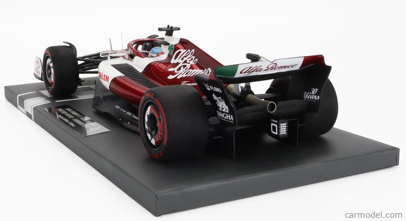 Minichamps Alfa romeo F1 C42 Team Orlen Racing N 77 1:18, bíločervená
