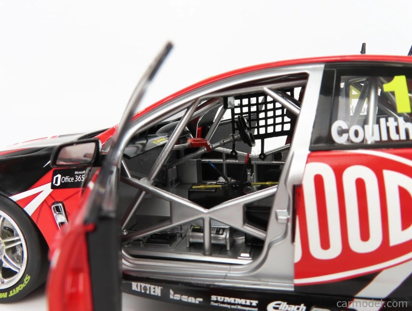 Biante model cars Holden Vf Commodore V8 Team Lockwood Racing N 14 1:18, červená
