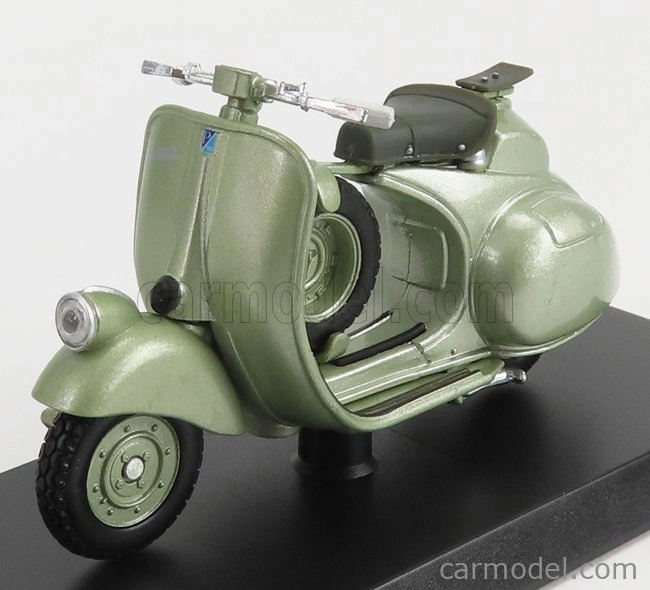 Edicola Piaggio Vespa 6 Giorni 1952 1:18 svetlozelená