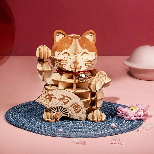 RoboTime drevené 3D puzzle Plutus Cat pre šťastie