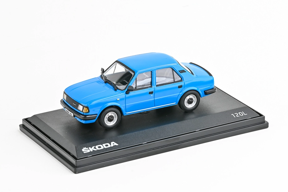 Abrex Škoda 120L (1984) 1:43 - Modrá Abrex
