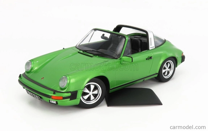 Kk-scale Porsche 911 Carrera 3.0 Targa 1977 1:18 Green Met