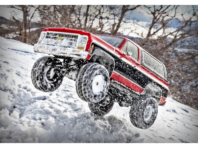 RC auto Traxxas TRX-4 Chevrolet K5 Blazer 1979 1:10 RTR, černá