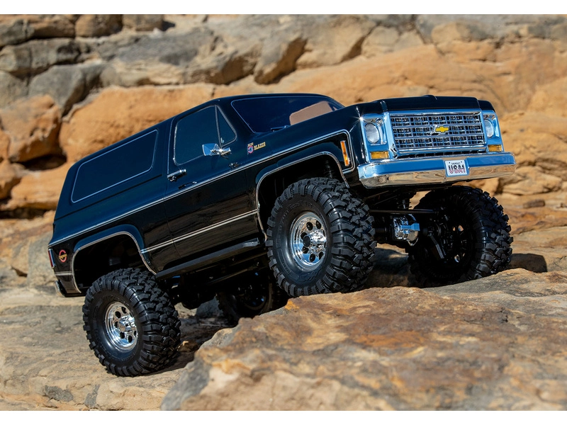 RC auto Traxxas TRX-4 Chevrolet K5 Blazer 1979 1:10 RTR, černá