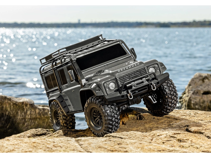 RC auto Traxxas TRX-4 Land Rover Defender 1:10 RTR, písková