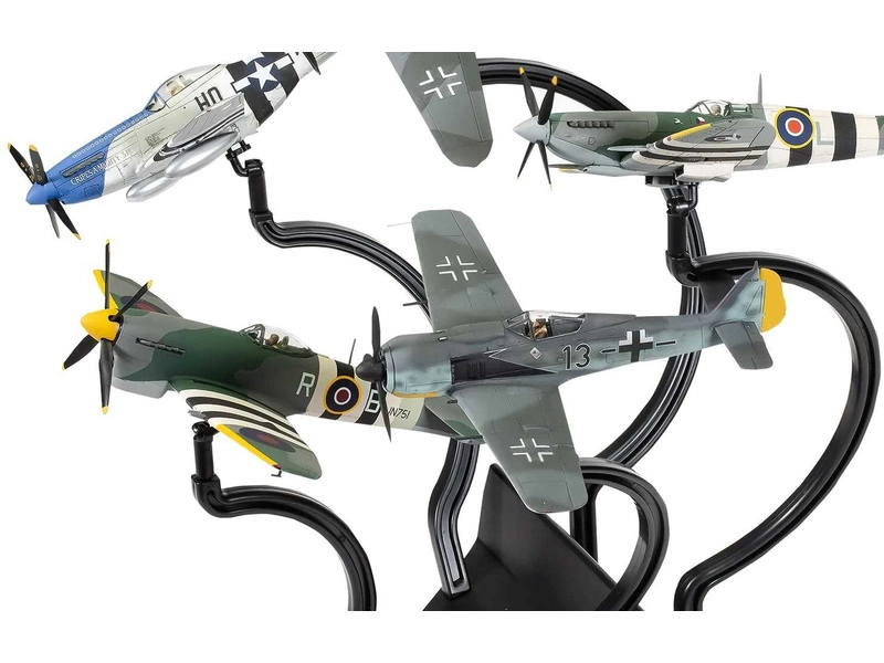 Airfix D-Day Fighters (1:72) (darčeková súprava)