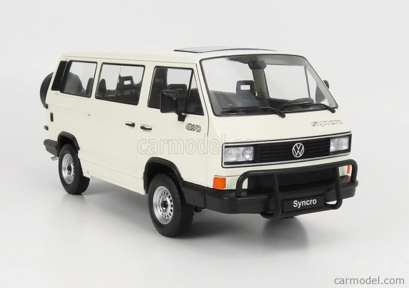 Volkswagen T3 Minibus Syncro 1987 v mierke 1:18 biely
