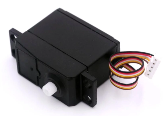 Servo pro Storm Across