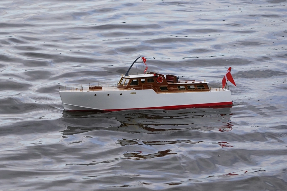 DMI Admiral 1:20