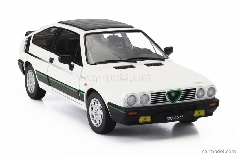 Mitica-diecast Alfa romeo Alfa Romeo Sprint 1.5 Quadrifoglio Verde Balocco 1984 1:18 Bianco Capodimonte - Bílá