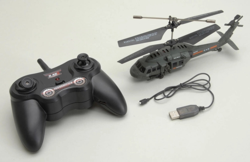 RC vrtuľník Black Hawk - Gunship