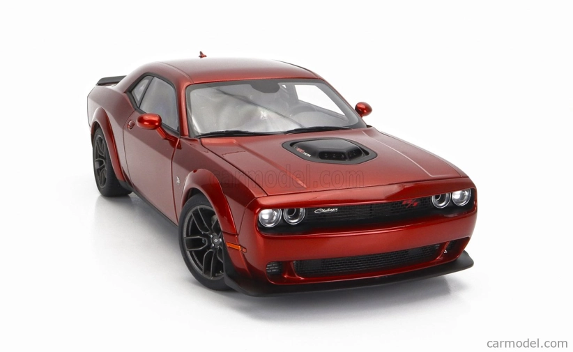 Autoart Dodge Challenger R/t Scat Pack Widebody 2022 1:18 Sinamonová Tyčinka Měděná