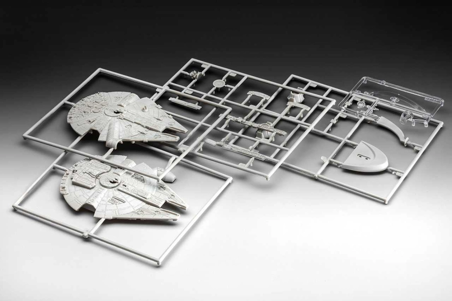 Revell SW Millennium Falcon (1:241)