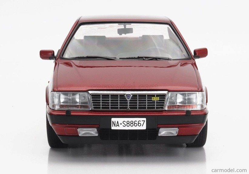 Mitica-diecast Lancia Thema 8.32 Ferrari 2s 1988 - s otvoreným zadným krídlom 1:18 Winner Red Met