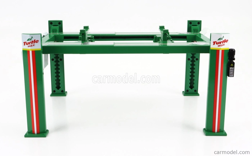 Príslušenstvo Greenlight Turtle Wax Garážová súprava Officina - Ponte Sollevatore Auto - Four Post Lift 1:18 zelená