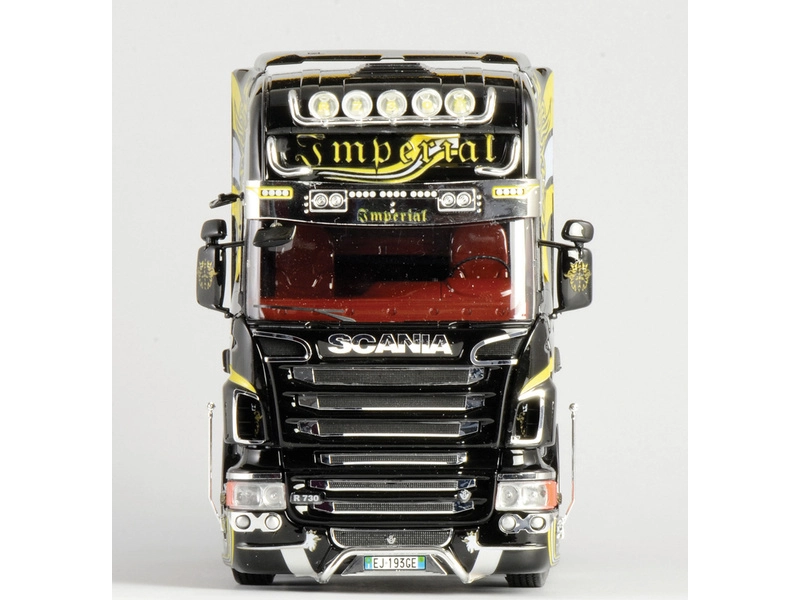 Italeri SCANIA R V8 TOPLINE „IMPERIAL“ (1:24)