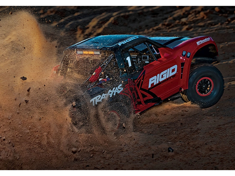 RC auto Traxxas Unlimited Desert Racer 1:8 RTR Rigid