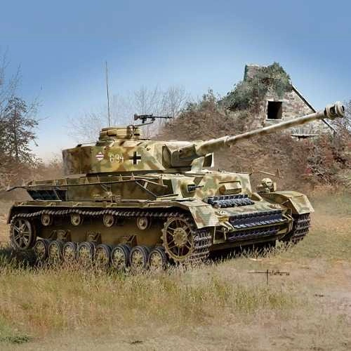 Model Kit tank 13432 - PZ.KPFW. IVAUSF. H (1:72)