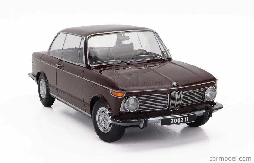 BMW L2002 Tii radu 1 1971 v mierke 1:18 Bordeaux