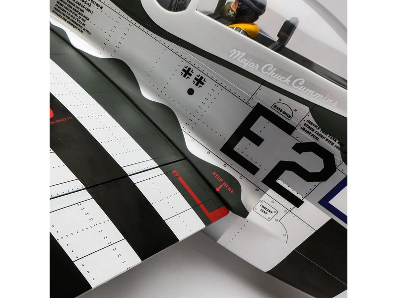 Hangar 9 P-51D Mustang 1,8m 20cc ARF