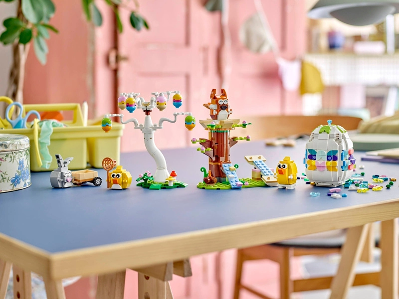 LEGO Iconic - Velikonoční zajíček, kuřátko a sběr vajíček