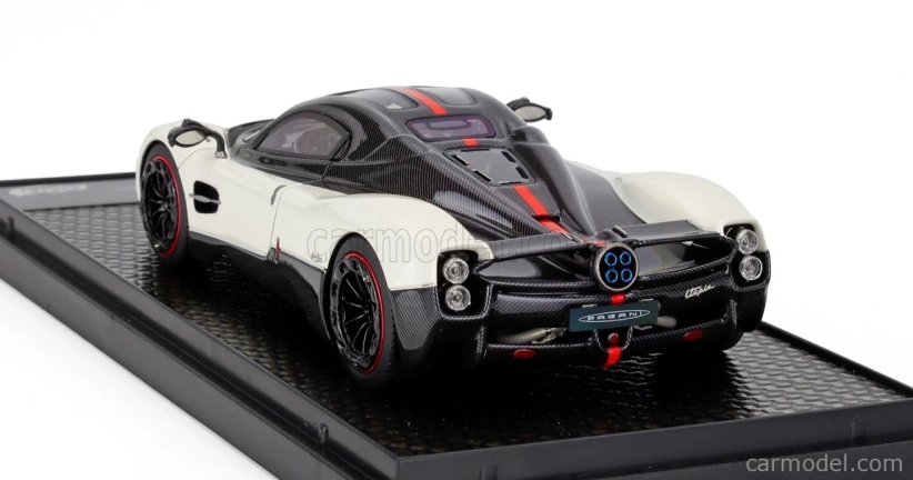 Bbr-models Pagani Utopia 2022 1:43 White Carbon - Bianco Benny Carbonio