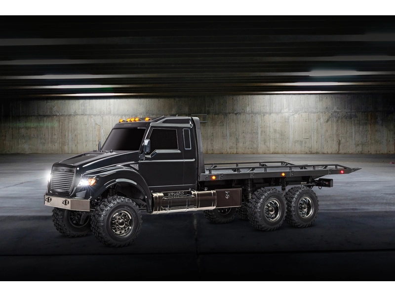 Traxxas TRX-6 Ultimate RC Hauler 6x6 1:10 RTR čierny