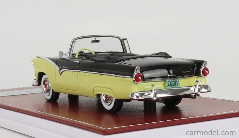 Great-iconic-models Ford usa Fairlane Sunliner Cabriolet 1955 1:43 Zlatobýl Černý