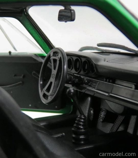 Welly Porsche 911 Carrera Rs 2.7 Coupe 1973 1:18 Zelená Černá