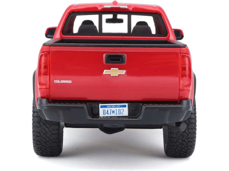 Maisto Chevrolet Colorado ZR2 1:27 červená