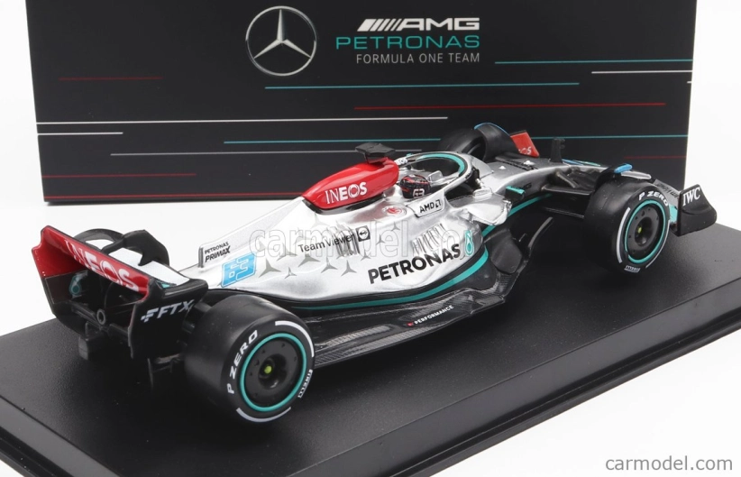 Bburago Mercedes gp F1 W13e Team Mercedes-amg Petronas F1 N 63 1:43, stříbrná