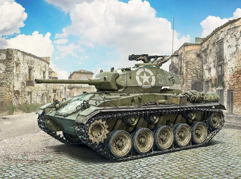 Italeri Kampfpanzer M24 Chaffee Military Tank 1:35 /