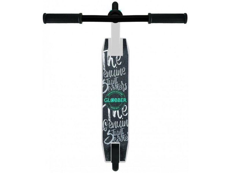 Globber - Koloběžka Freestyle Stunt GS 360 Black / Red