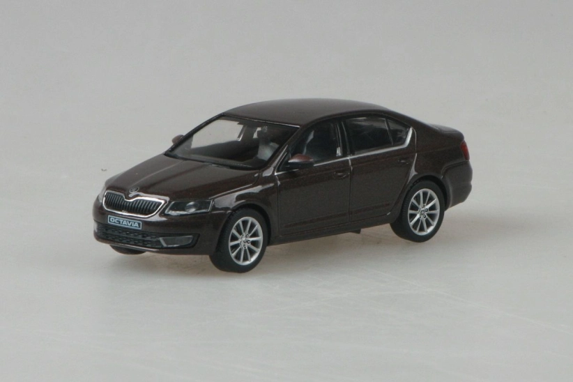 Abrex Škoda Octavia III (2012) 1:43 - Hnedá topásová metalíza