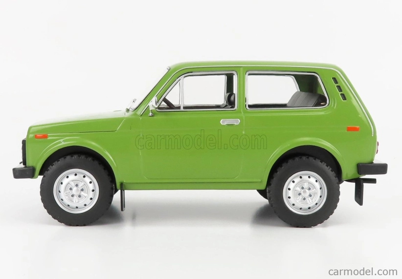 Mcg Lada Niva 1600 (váza 2121) 1977 1:18 Zelená