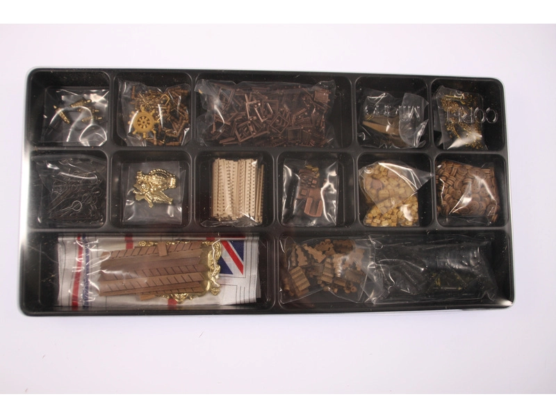 COREL H.M.S. Victory 1765 1:98 kit