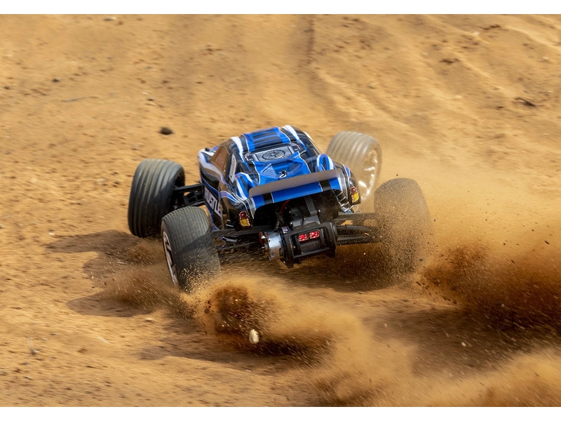 RC auto Traxxas Rustler 1:10 RTR s LED osvětlením, zelená