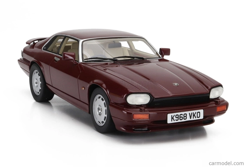 Modely Jaguar Xjr-s 1993 1:18 Red Met