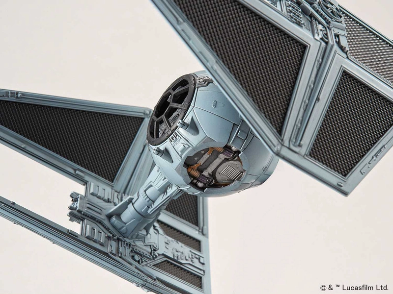 Revell BANDAI SW – TIE Interceptor (1:72)