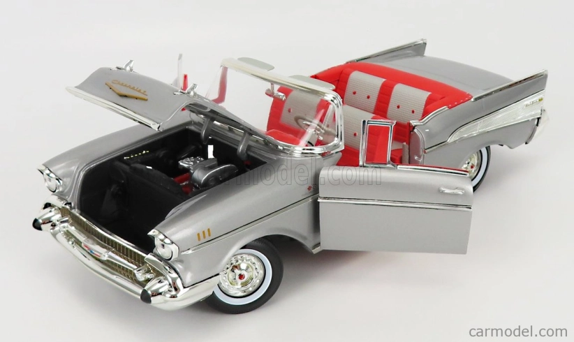 Autoworld Chevrolet Bel Air Cabriolet Open 1957 1:18 Silver