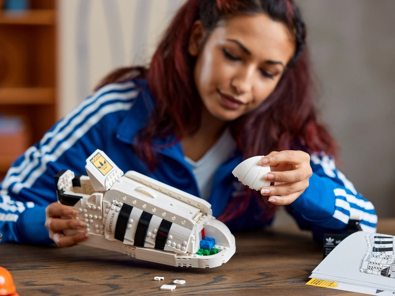 Ikony LEGO - adidas Originals Superstar