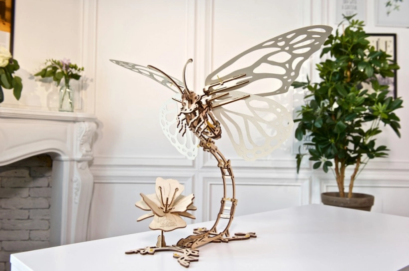 Ugears 3D drevené mechanické puzzle Butterfly