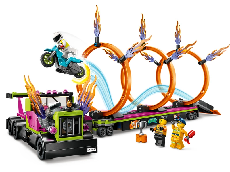 LEGO City - Traktor s ohnivými krúžkami