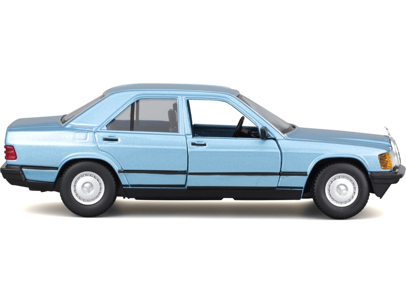 Bburago Mercedes benz 190e 1984 1:24 Diamantově Modrá