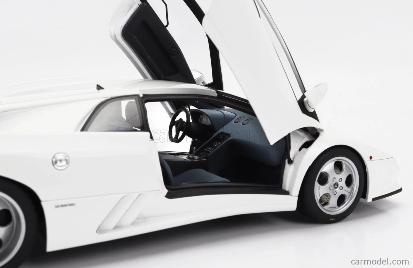 Autoart Lamborghini Diablo Se30 Jota 1995 1:18 Impact White